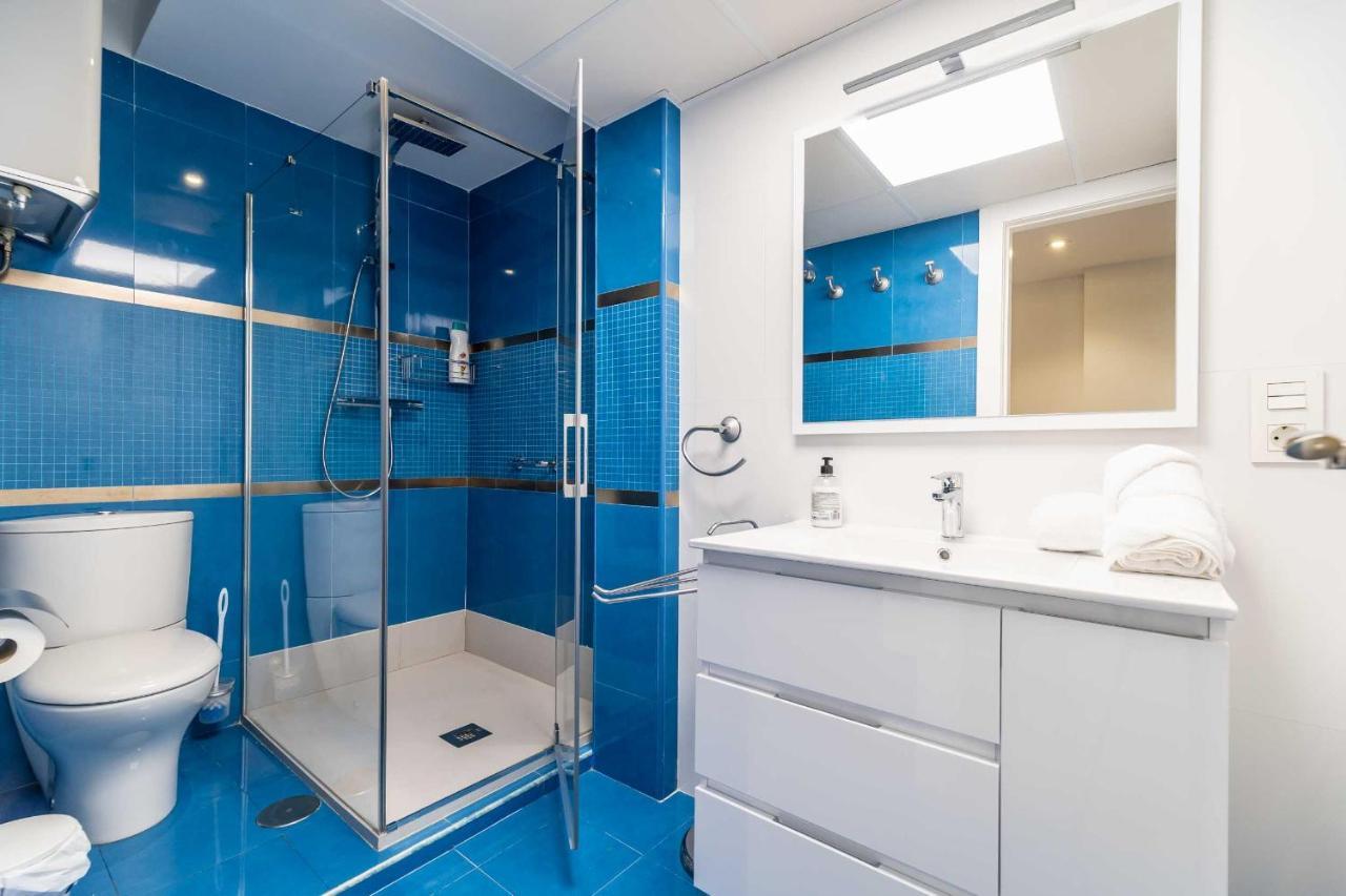 Apartamentos Dr28 A 250 M De La Playa Fuengirola Bagian luar foto