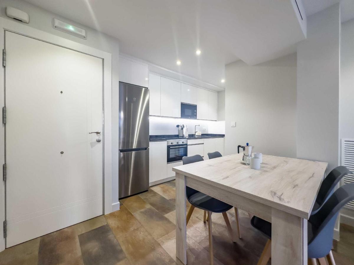 Apartamentos Dr28 A 250 M De La Playa Fuengirola Bagian luar foto